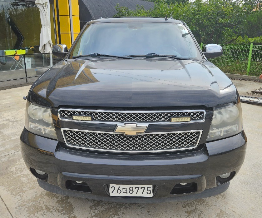 Chevrolet Suburban 2012 importée par NOOM'S AUTO